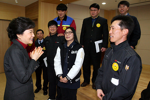 제목 노출 영역입니다 이미지