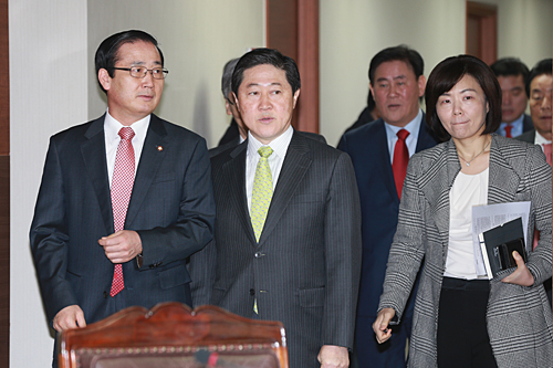 제목 노출 영역입니다 이미지