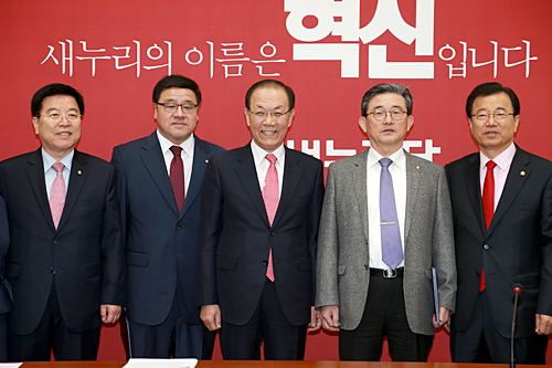 제목 노출 영역입니다 이미지