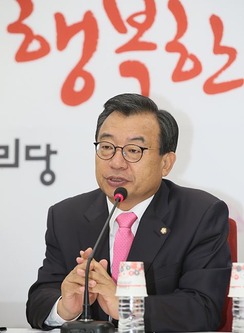 제목 노출 영역입니다 이미지