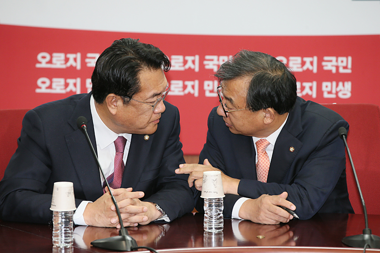 제목 노출 영역입니다 이미지