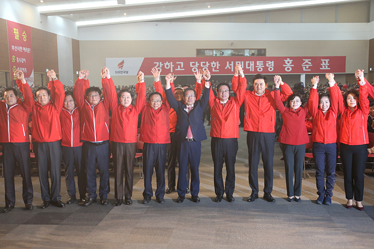 제목 노출 영역입니다 이미지