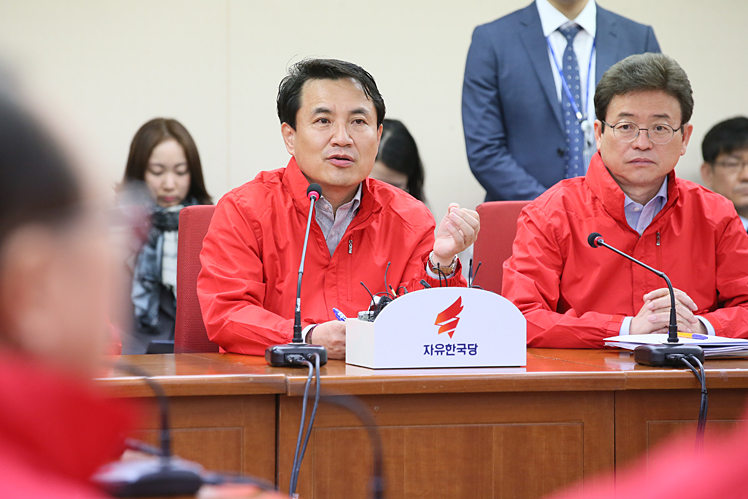 제목 노출 영역입니다 이미지