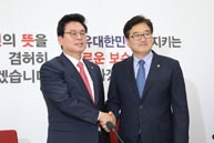 우원식 더불어민주당 원내대표 접견