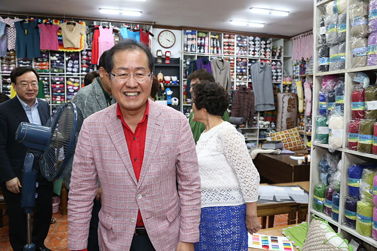 제목 노출 영역입니다 이미지