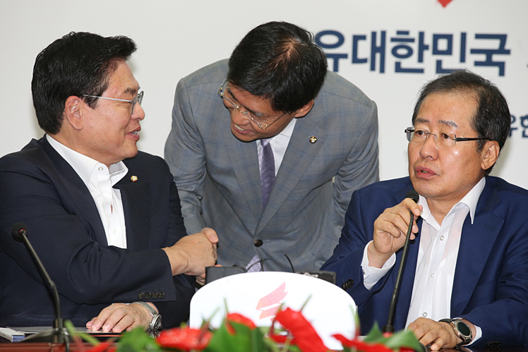 제목 노출 영역입니다 이미지