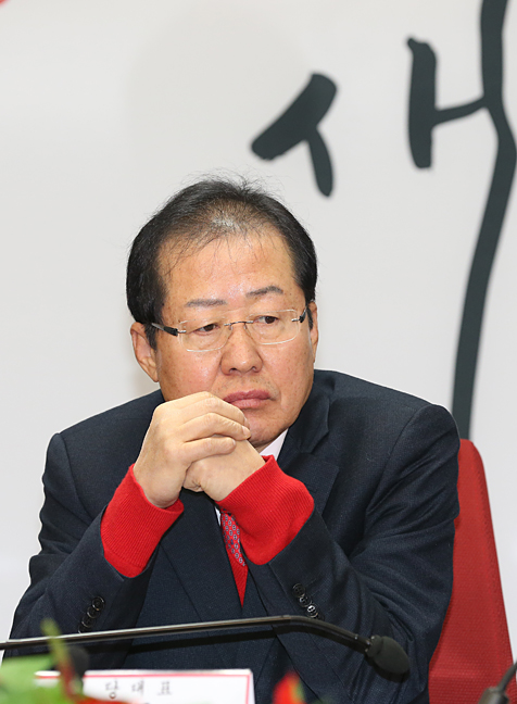 제목 노출 영역입니다 이미지