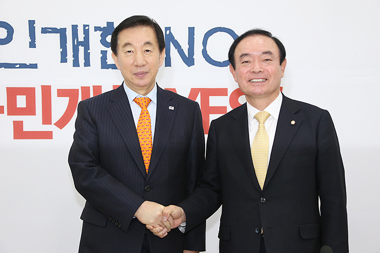 제목 노출 영역입니다 이미지