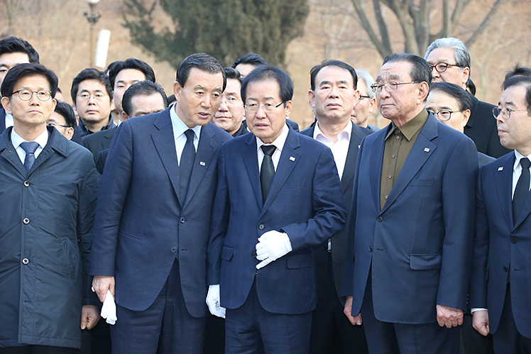 제목 노출 영역입니다 이미지