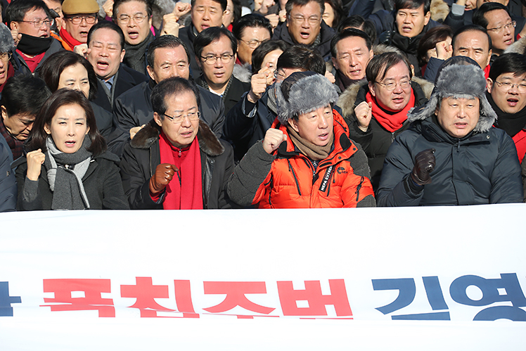 제목 노출 영역입니다 이미지