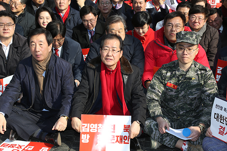 제목 노출 영역입니다 이미지