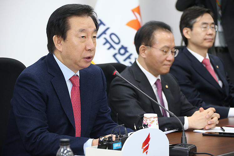 제목 노출 영역입니다 이미지