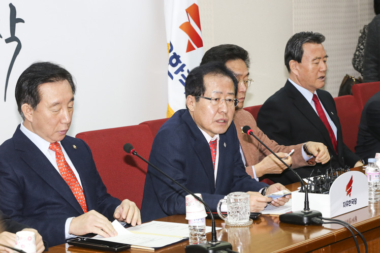 제목 노출 영역입니다 이미지