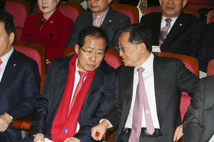 제목 노출 영역입니다 이미지