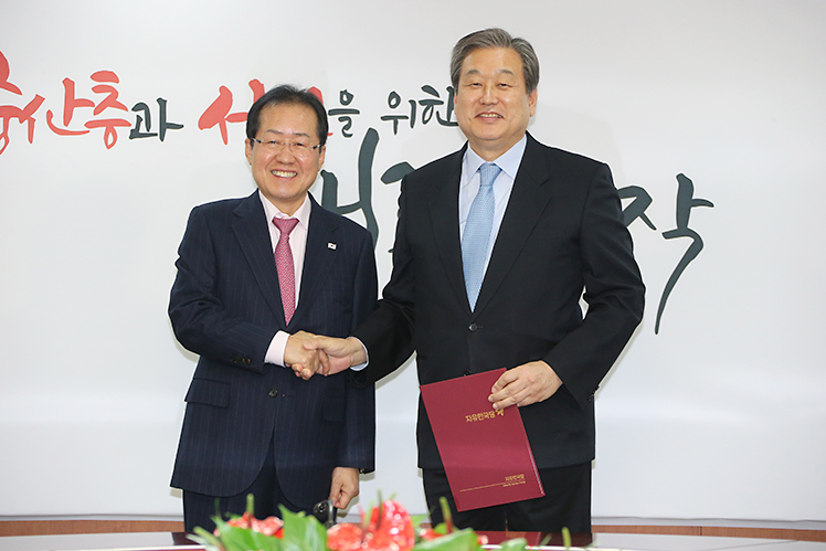 제목 노출 영역입니다 이미지