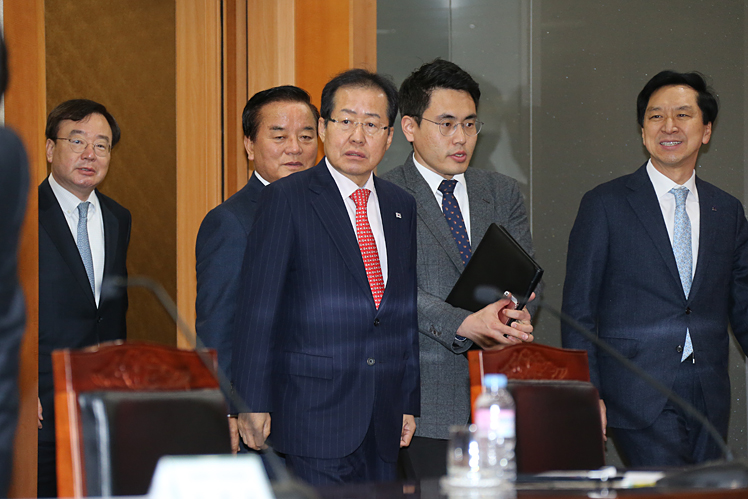 제목 노출 영역입니다 이미지