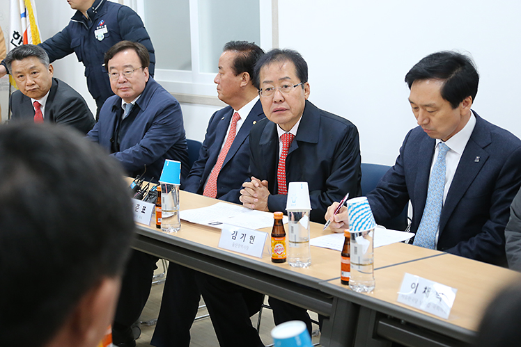 제목 노출 영역입니다 이미지