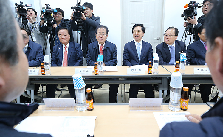 제목 노출 영역입니다 이미지