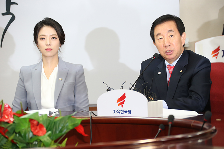 제목 노출 영역입니다 이미지