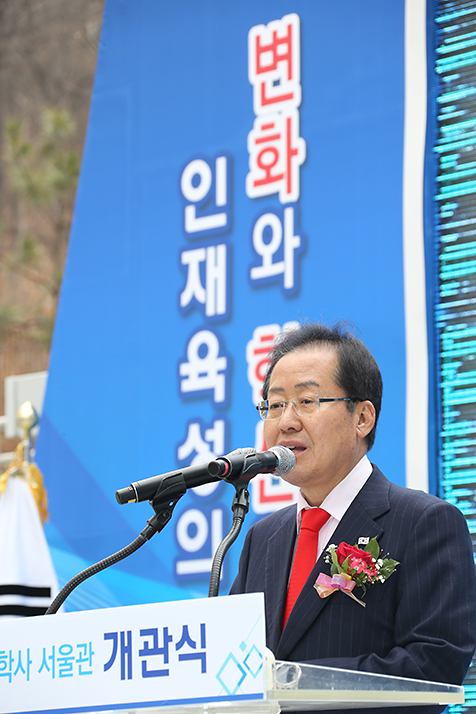 제목 노출 영역입니다 이미지