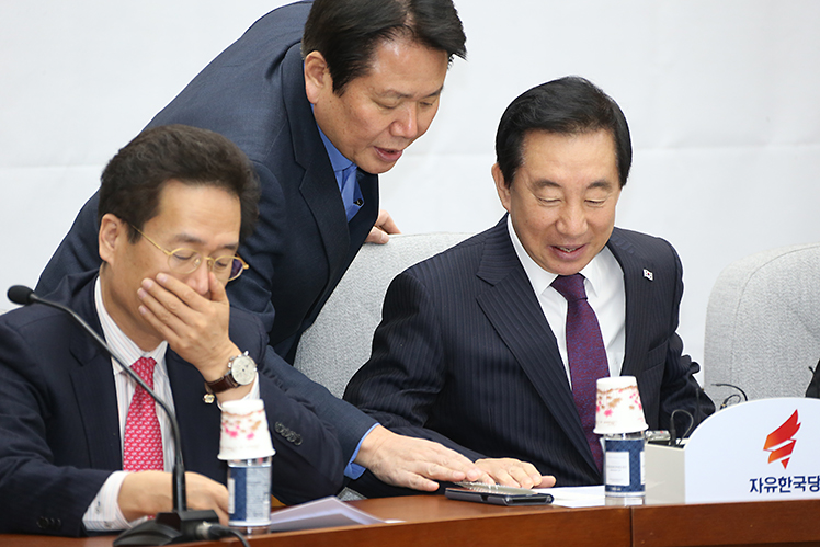 제목 노출 영역입니다 이미지