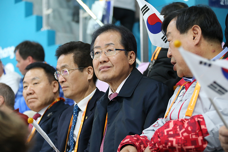 제목 노출 영역입니다 이미지