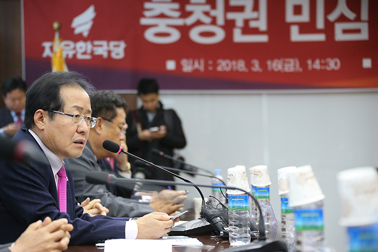 제목 노출 영역입니다 이미지