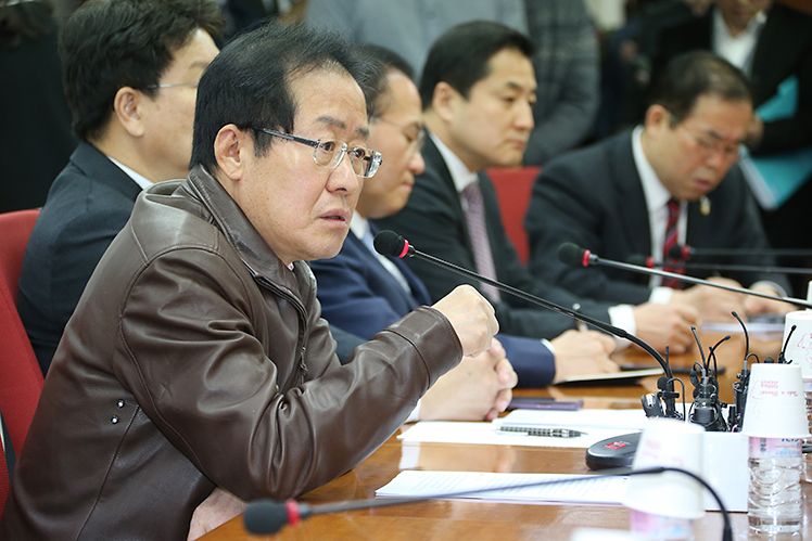 제목 노출 영역입니다 이미지