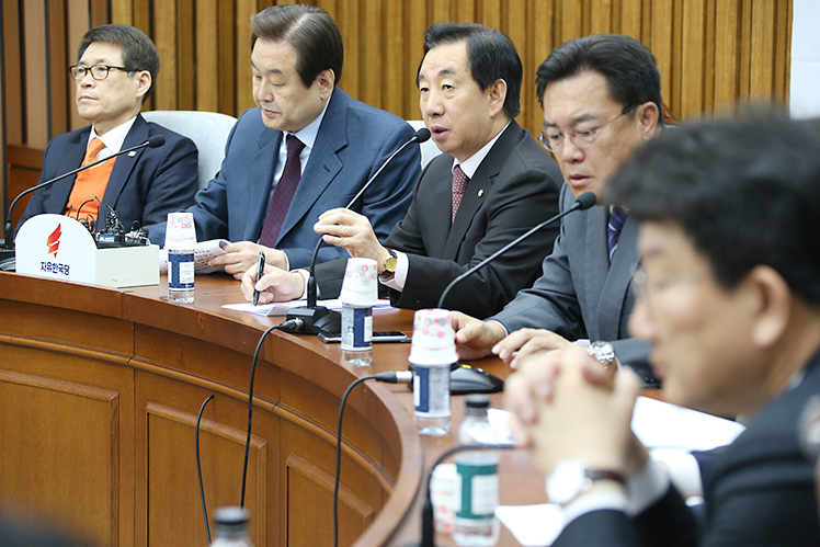 제목 노출 영역입니다 이미지