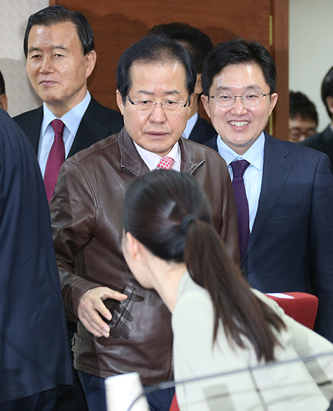 제목 노출 영역입니다 이미지