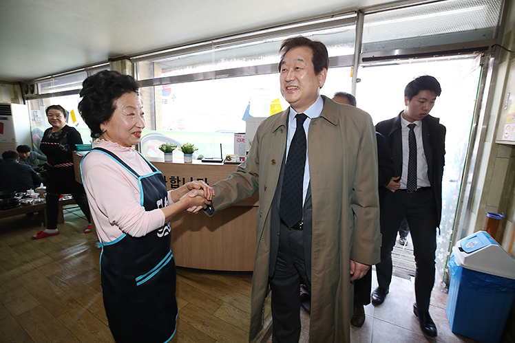 제목 노출 영역입니다 이미지