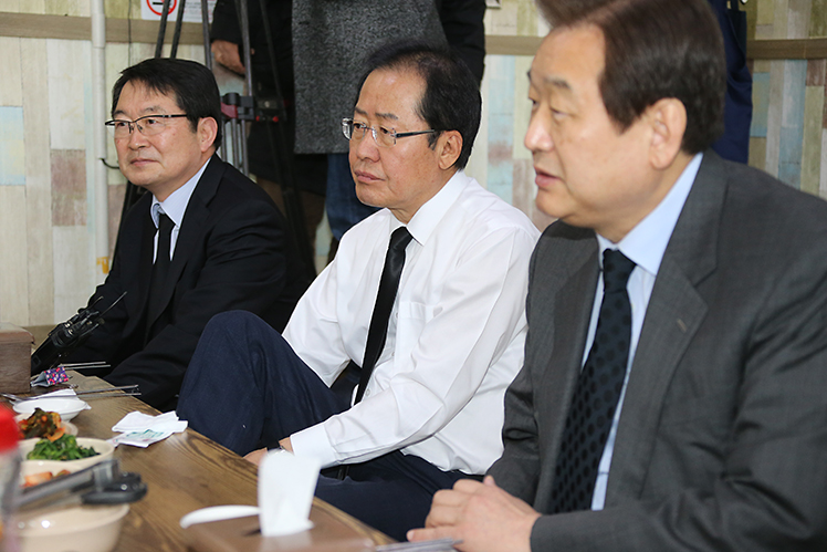 제목 노출 영역입니다 이미지