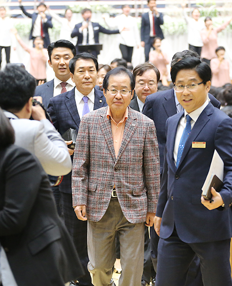 제목 노출 영역입니다 이미지