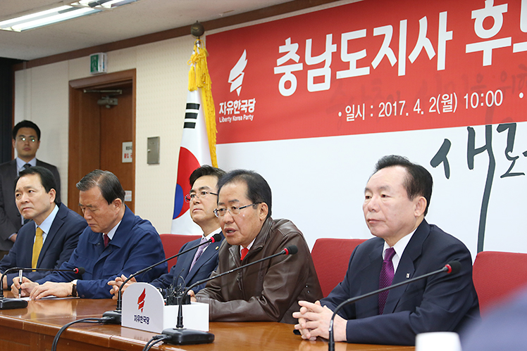 제목 노출 영역입니다 이미지