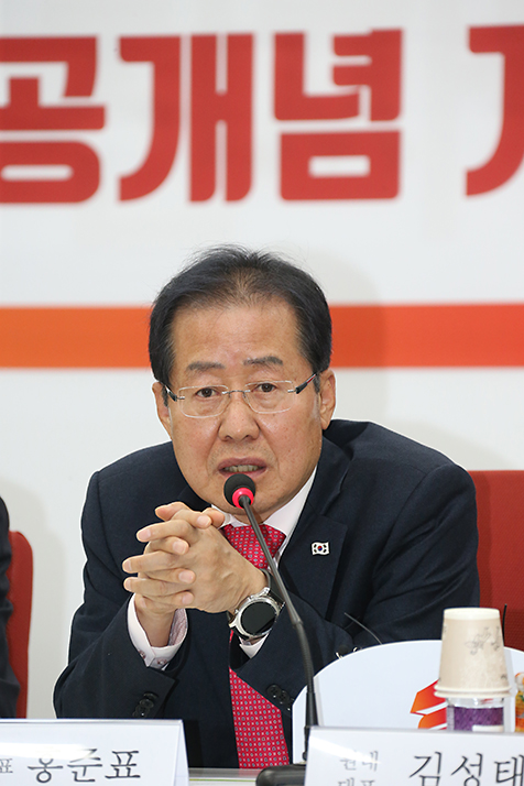 제목 노출 영역입니다 이미지