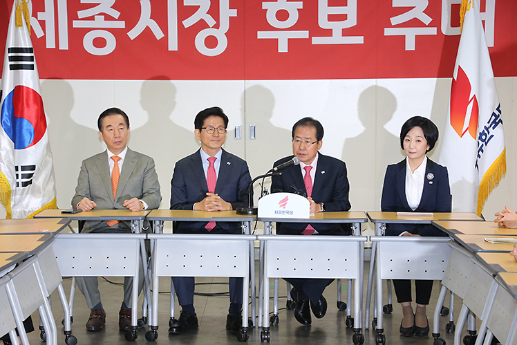 제목 노출 영역입니다 이미지
