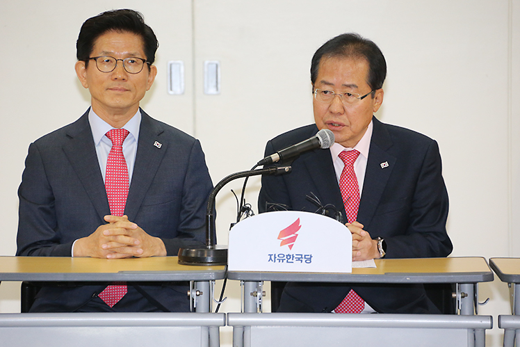 제목 노출 영역입니다 이미지