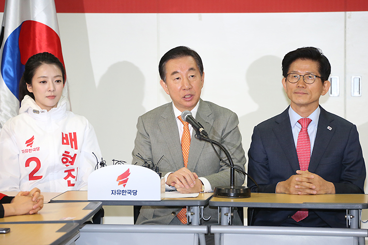 제목 노출 영역입니다 이미지