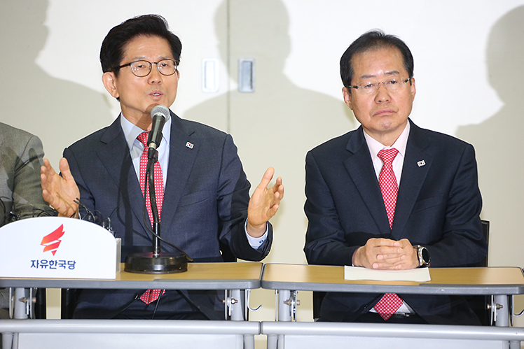 제목 노출 영역입니다 이미지