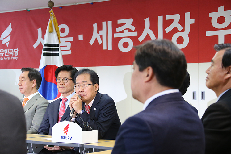 제목 노출 영역입니다 이미지