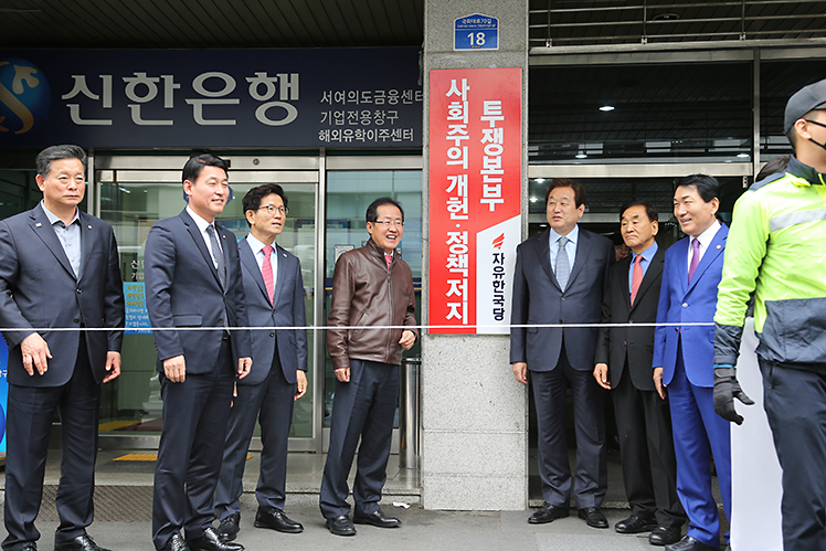 제목 노출 영역입니다 이미지