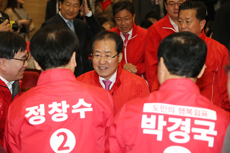 제목 노출 영역입니다 이미지
