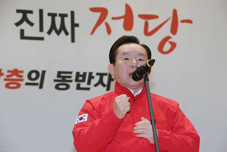 제목 노출 영역입니다 이미지
