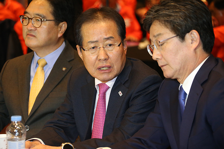 제목 노출 영역입니다 이미지