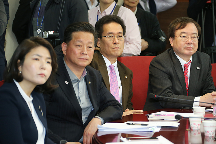 제목 노출 영역입니다 이미지