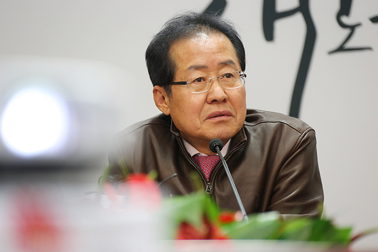 제목 노출 영역입니다 이미지