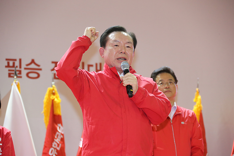 제목 노출 영역입니다 이미지