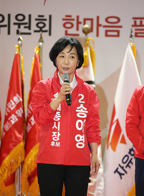 제목 노출 영역입니다 이미지