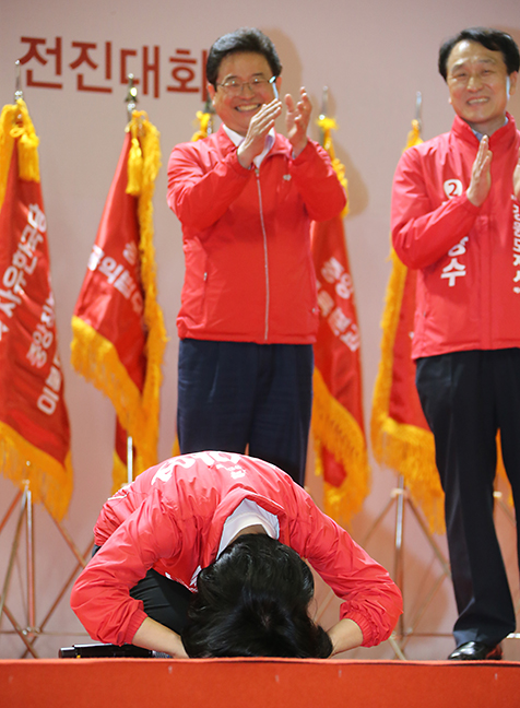 제목 노출 영역입니다 이미지
