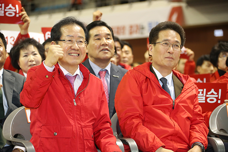 제목 노출 영역입니다 이미지